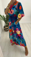 Load image into Gallery viewer, Floral Print Dress and Obi Belt