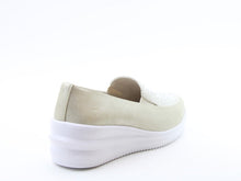 Load image into Gallery viewer, Charly Loafer - Gold - Heavenly Feet
