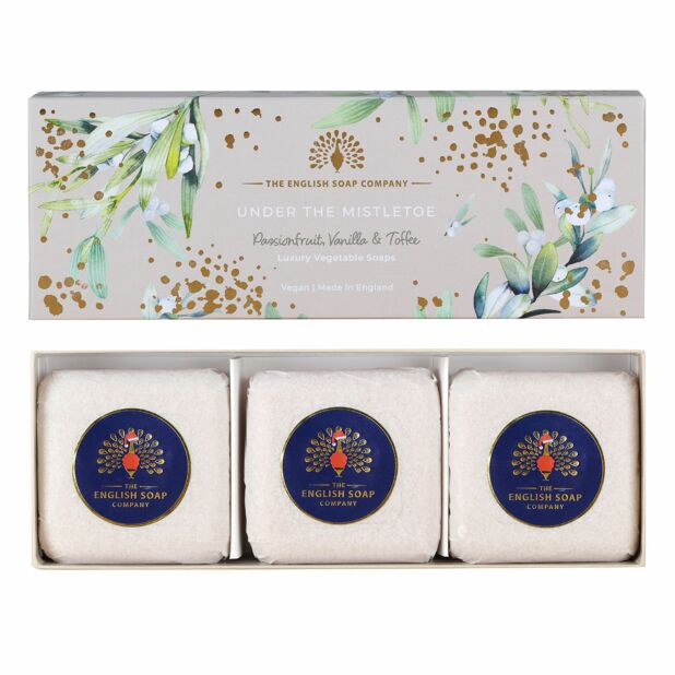 014 - Under the Mistletoe Soap Set - The English Soap Company