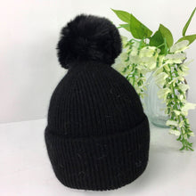 Load image into Gallery viewer, 040-PomPom Hat- Black