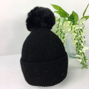 040-PomPom Hat- Black