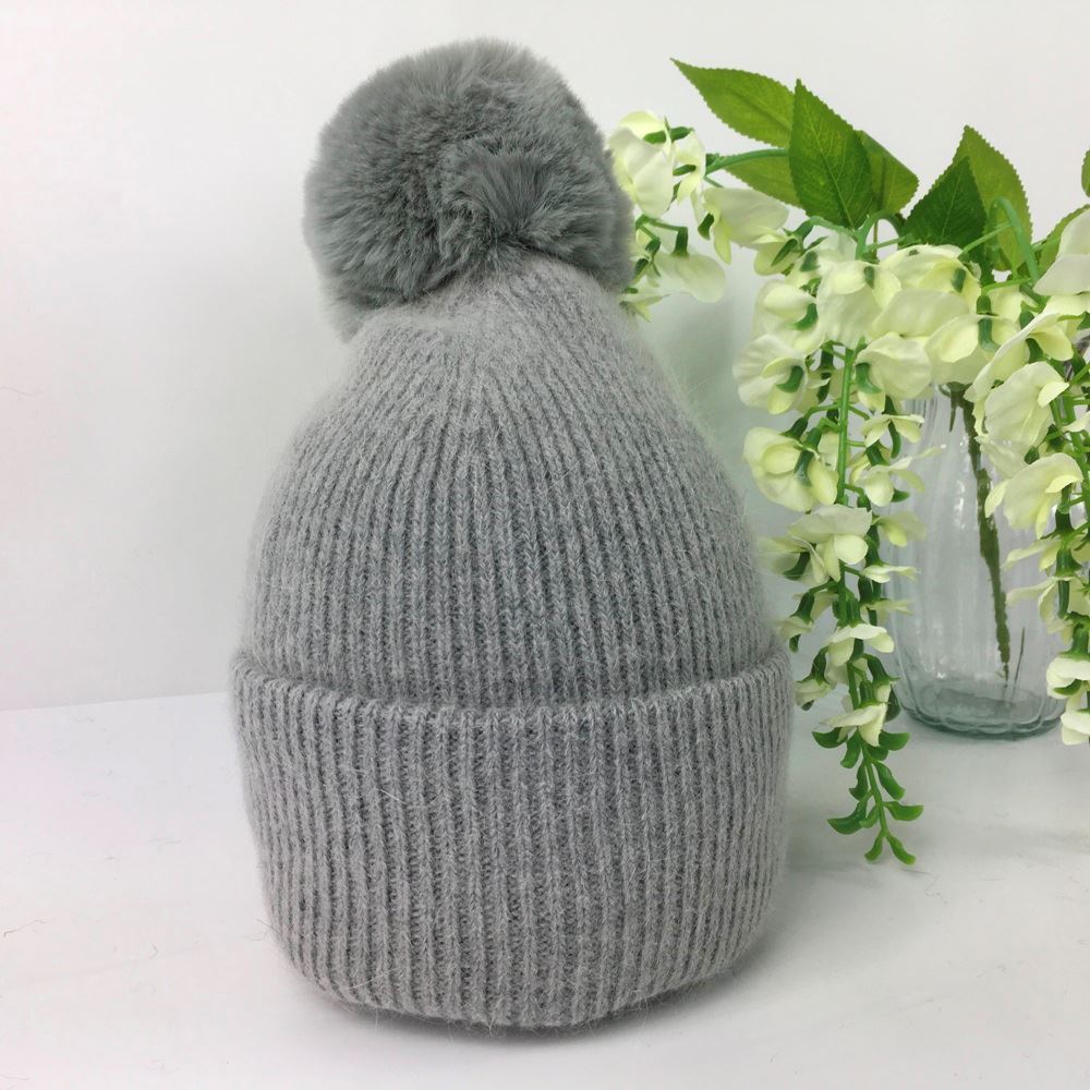 040-PomPom Hat- Grey
