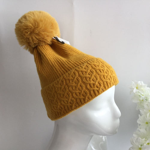 021-PomPom Hat-Yellow