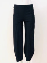 Load image into Gallery viewer, 22109- Naya Seam Trousers -Black