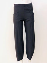 Load image into Gallery viewer, 22109- Naya Seam Trousers -Charcoal