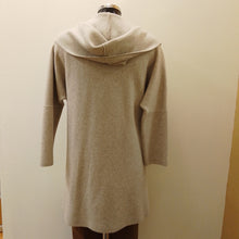 Load image into Gallery viewer, 8806 DECK Hooded Knit FreeSize- Beige