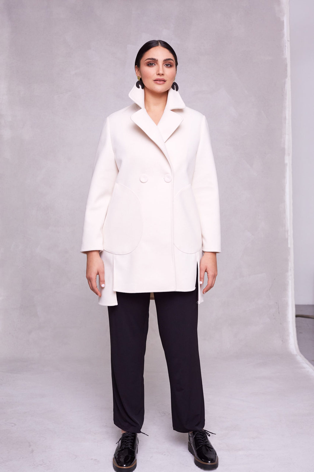 22146- Patch Pocket Coat- Ora