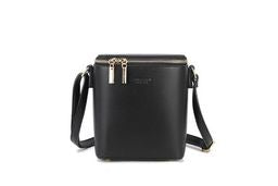 23338 Box Style Crossbody-Black