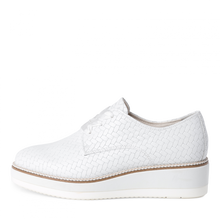 Load image into Gallery viewer, 23819-White Leather Weave Shoe- Tamaris