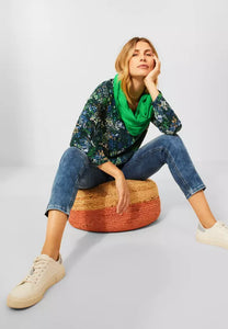 571904- Green Loop Scarf - Cecil