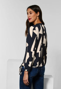 343639- Navy/ Cream Printed Blouse