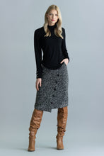 Load image into Gallery viewer, 6400 Marble Polo Jumper- Black