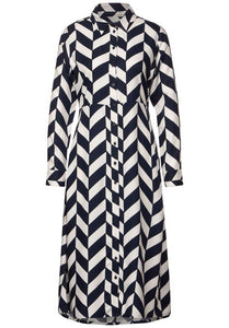 143526-Zig Zag Print Midi Shirt Dress- Navy- Street One