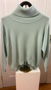 VC1821- Mint Roll Neck Jumper - Deck
