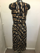 Load image into Gallery viewer, Black/Camel Print Pleated Dress- Peruzzi