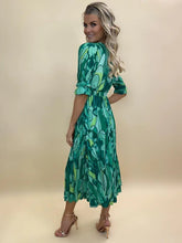 Load image into Gallery viewer, Green Positano MIDI Dress- Kate &amp; Pippa
