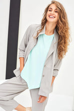 Load image into Gallery viewer, 22134- Stone short travel fabric jacket - Naya