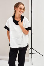 Load image into Gallery viewer, 22110- Black/White waffle fabric top - Naya