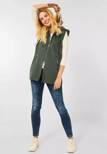 Load image into Gallery viewer, 211583- Green Gilet- Street One