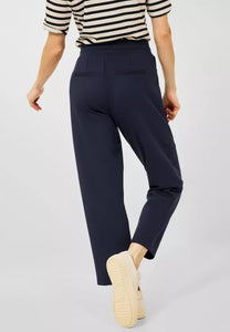 375116- Casual Fit Hose-Cecil