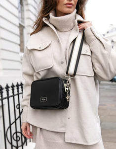 5676- Black Soho Double Zip Bag - Alice Wheeler
