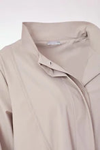 Load image into Gallery viewer, 22134- Stone short travel fabric jacket - Naya