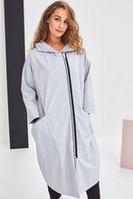 Load image into Gallery viewer, 22151- Dove Grey raincoat - Naya