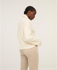 231- Cream Cable Knit Jumper - Surkana