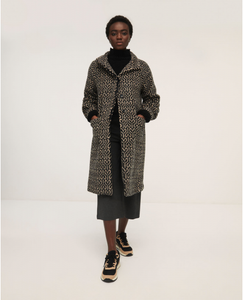 421- Black & Cream Coat - Surkana