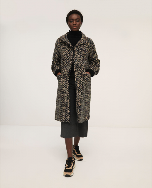 421- Black & Cream Coat - Surkana
