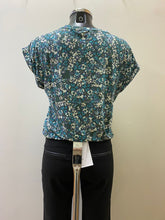 Load image into Gallery viewer, 0634- Jungle Green Floral Print Tshirt - Fransa