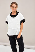 Load image into Gallery viewer, 22110- Black/White waffle fabric top - Naya