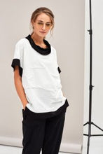 Load image into Gallery viewer, 22110- Black/White waffle fabric top - Naya