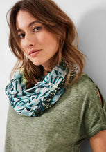 Load image into Gallery viewer, 572100- Foil Print Loop Scarf-