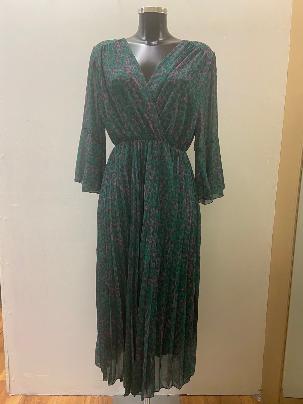 5495 - Forrest Green Print Dress - Kyla