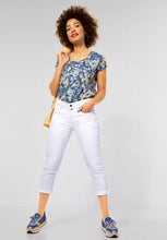 Load image into Gallery viewer, 375134- White denim cropped trouser- Street One