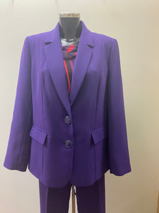 V3703- Purple suit jacket - Via Veneto