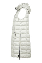 Load image into Gallery viewer, 533- Winter White Gilet - Frandsen