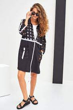 Load image into Gallery viewer, 22162- Jacket with mesh check - Naya