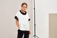 Load image into Gallery viewer, 22110- Black/White waffle fabric top - Naya