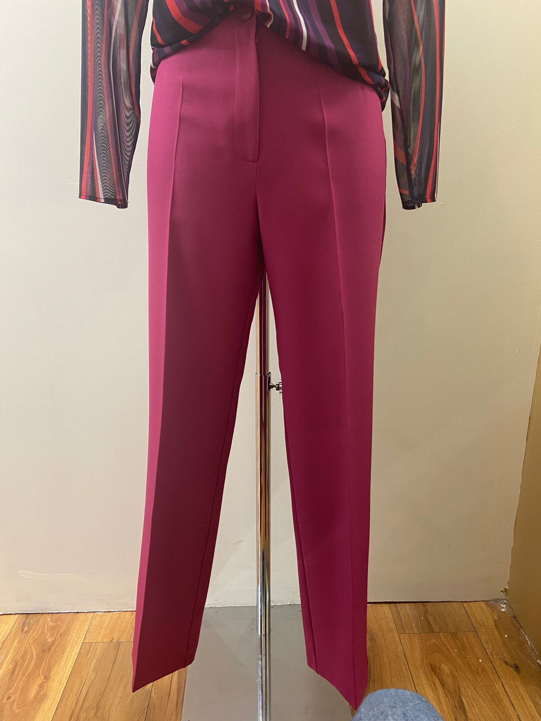 V3704- Magenta Sarah trousers - Via veneto