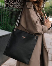 Load image into Gallery viewer, 5676- Black Holborn Bag - Alice Wheeler